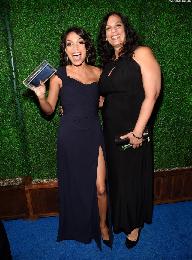 Rosario Dawson Critics Choice Movie Awards Posing Hot Celebrity Babe