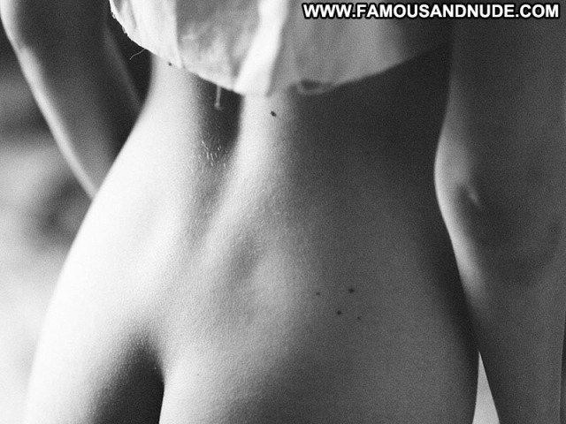 Laura Queen Babe Celebrity Beautiful Sexy Posing Hot Female Cute Nude Laura Queen Babe Celebrity Beautiful Sexy Posing Hot Female Cute Nude