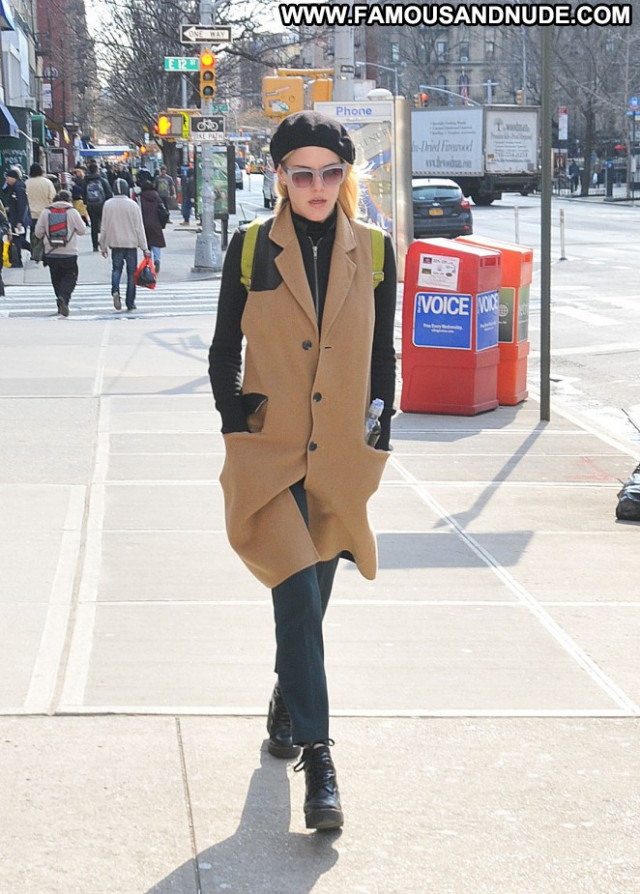 Byrdie Bell Celebrity Beautiful Nyc Paparazzi Posing Hot Babe Byrdie Bell Celebrity Beautiful Nyc Paparazzi Posing Hot Babe