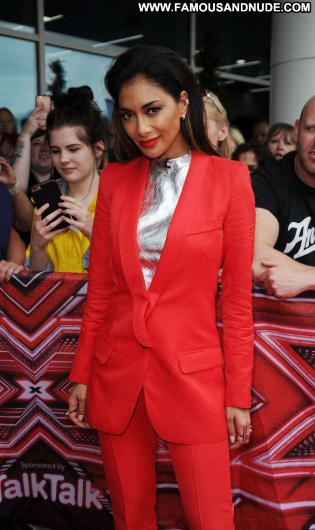 Nicole Scherzinger The X Factor Audition Celebrity Posing Hot