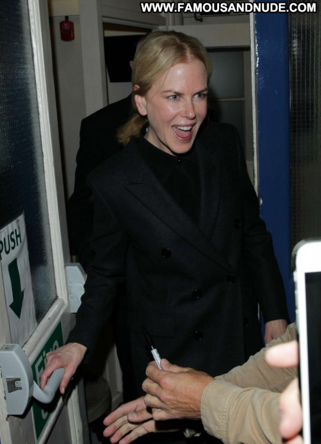 Nicole Kidman No Source London Paparazzi Beautiful Babe