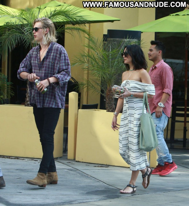 Vanessa Hudgens West Hollywood Paparazzi Hollywood Babe Celebrity Vanessa Hudgens West Hollywood Paparazzi Hollywood Babe Celebrity