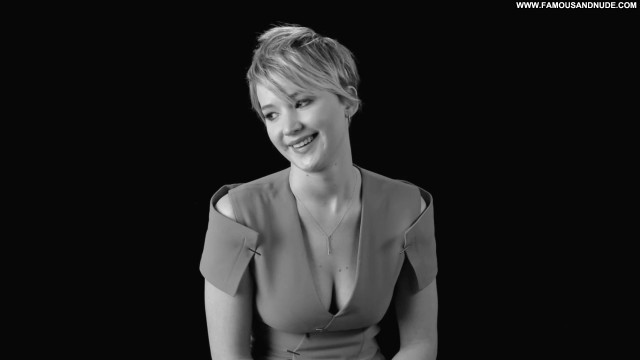 Jennifer Lawrence No Source Posing Hot Babe Beautiful Celebrity Hd