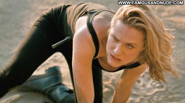 Evan Rachel Wood Westworld Black Nude Scene Beautiful Babe Posing Hot