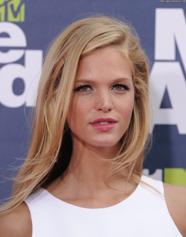 Erin Heatherton Mtv Movie Awards  Pretty Awards Nice Celebrity