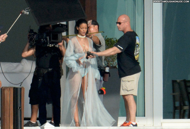 Rihanna Topless Photoshoot Beautiful Photoshoot Celebrity Babe Posing