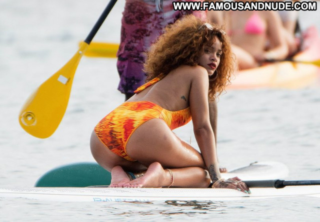 Rihanna No Source Sexy Beautiful Celebrity Barbados Babe Hot Posing