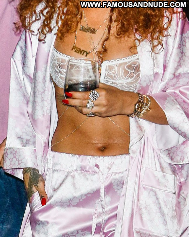 Rihanna No Source Babe Celebrity See Through Posing Hot Candids