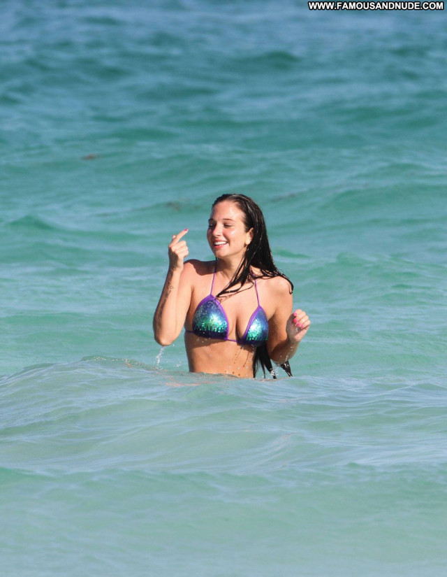 Tulisa Contostavlos The Beach  Posing Hot Babe Candids Beautiful