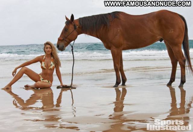 Gigi Hadid Sports Illustrated Swimsuit Celebrity Posing Hot Beautiful