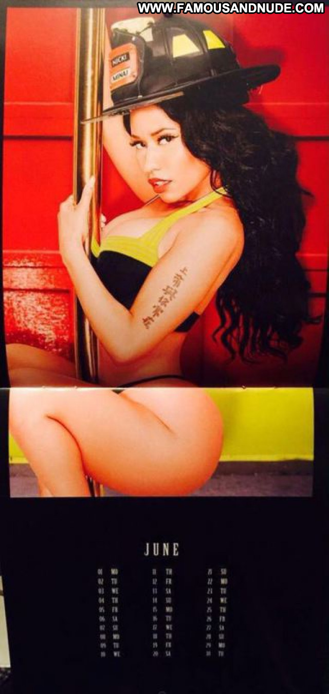 Nicki Minaj No Source Posing Hot Babe Beautiful Celebrity