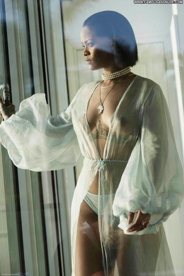 Rihanna No Source American Beautiful Singer Photoshoot Posing Hot