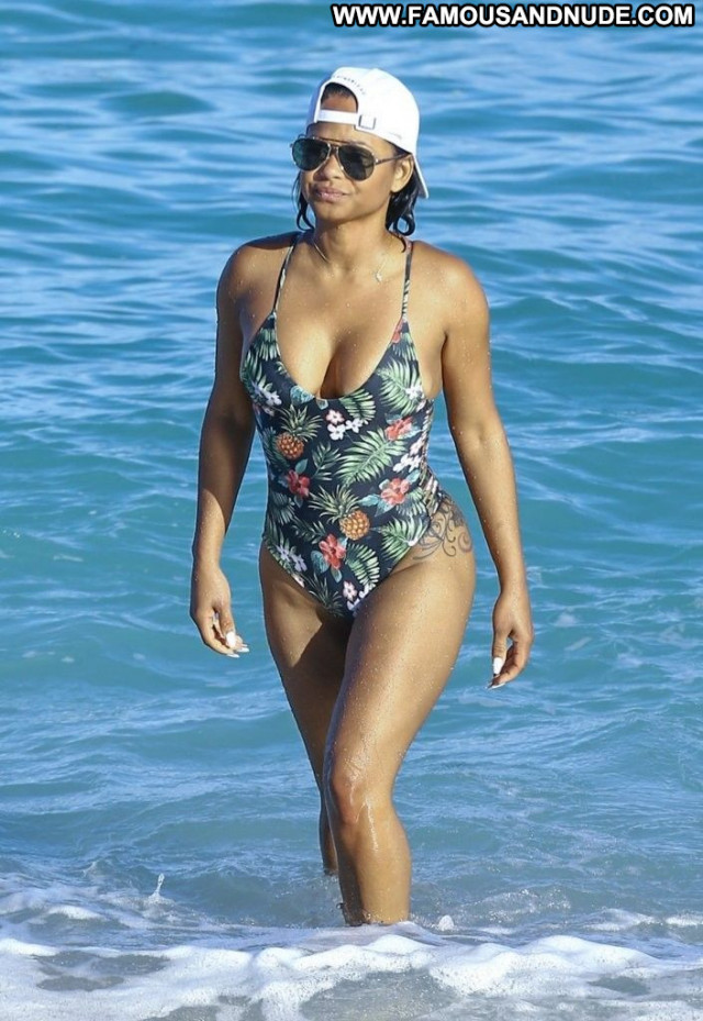 Christina Milian Swimsuit Celebrity Beautiful Nice Paparazzi Babe