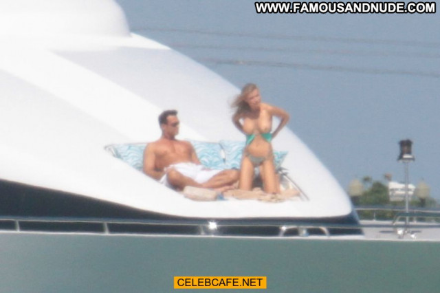 Joanna Krupa No Source Topless Babe Beautiful Yacht Celebrity Posing