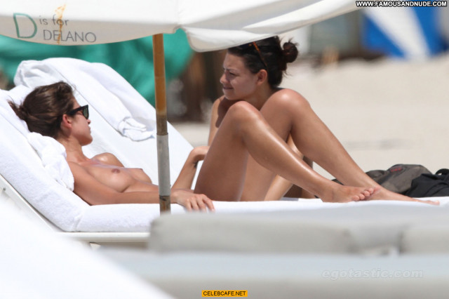 Yaya Kosikova The Beach Topless Celebrity Posing Hot Babe Toples