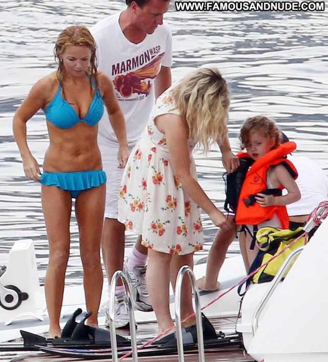 Geri Halliwell Babe Beautiful Toples Yacht Bikini Topless Hot Nipples