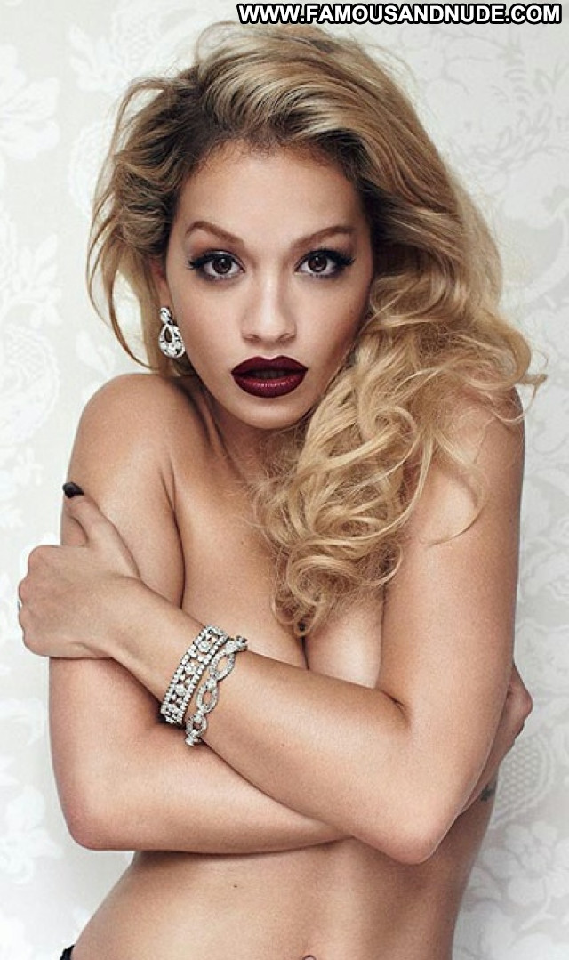 Rita Ora Fifty Shades Of Grey Famous Bar Hollywood Bra Nude Perfect