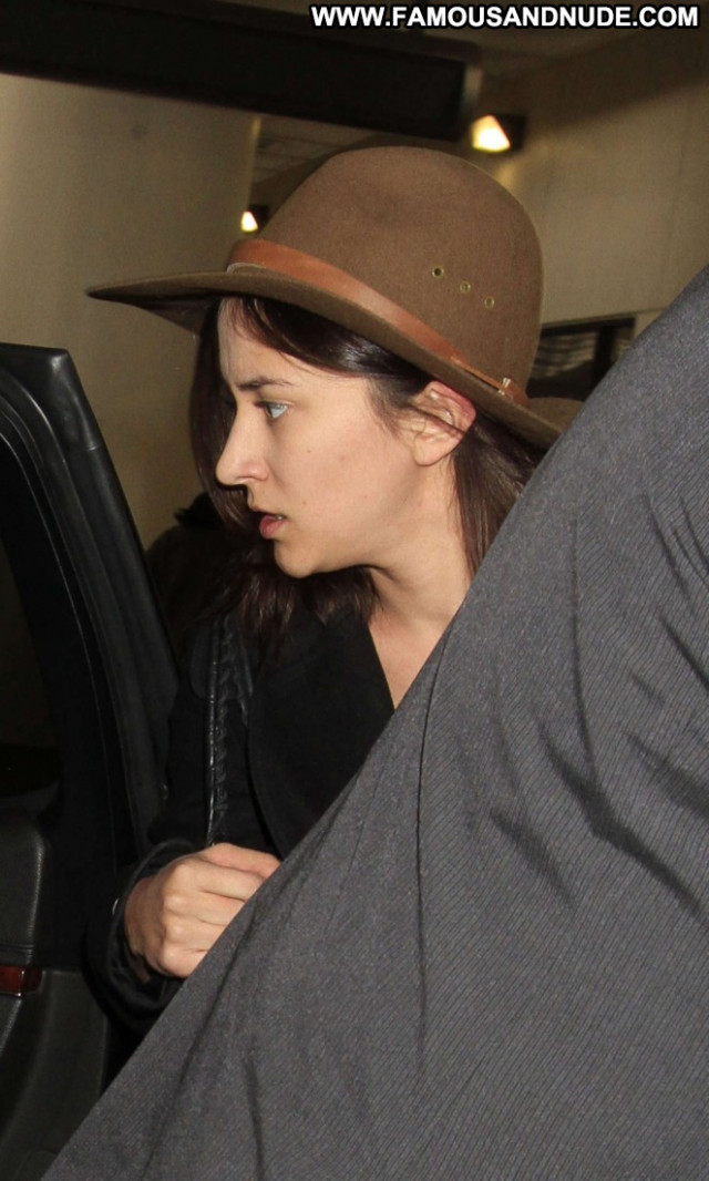 Zelda Williams Lax Airport Los Angeles Celebrity Babe Paparazzi Lax