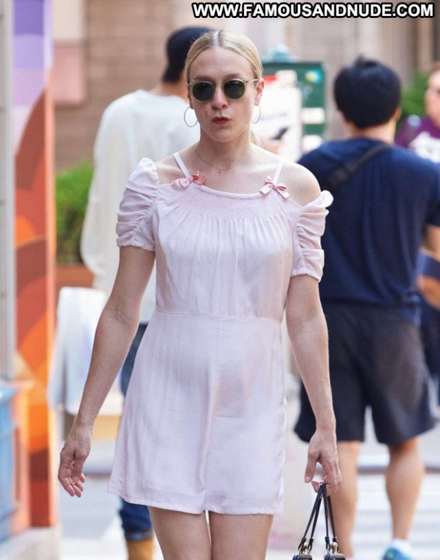 Chloe Sevigny New York Posing Hot New York Babe Celebrity Paparazzi