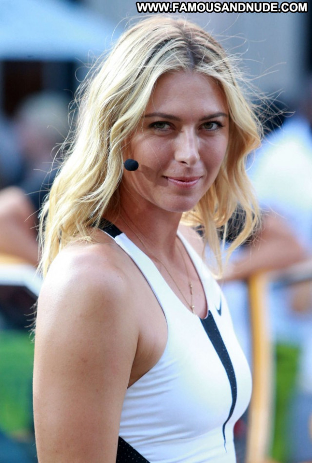 Maria Sharapova Posing Hot Beautiful Babe Paparazzi Tennis Nyc