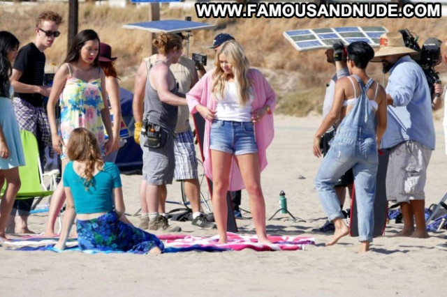 Alli Simpson Paparazzi Celebrity Posing Hot Beach Beautiful Babe