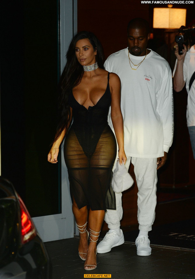 Kim Kardashian No Source Celebrity Babe Beautiful Posing Hot Sexy
