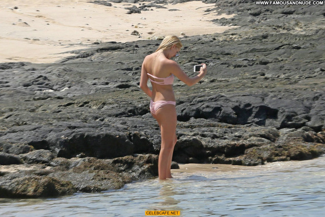 Ava Sambora No Source Hawaii Bikini Celebrity Posing Hot Babe