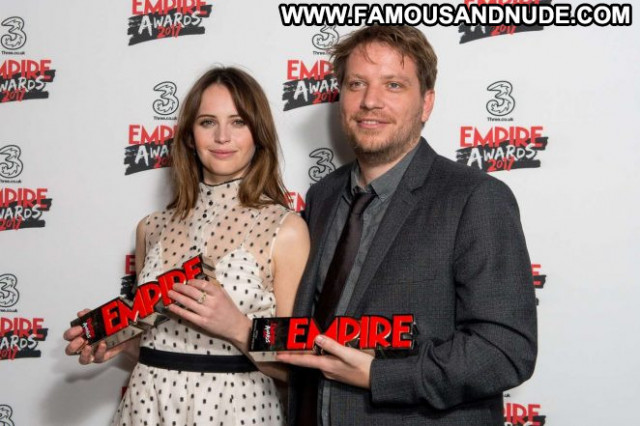 Felicity Jones No Source Paparazzi London Posing Hot Awards Celebrity