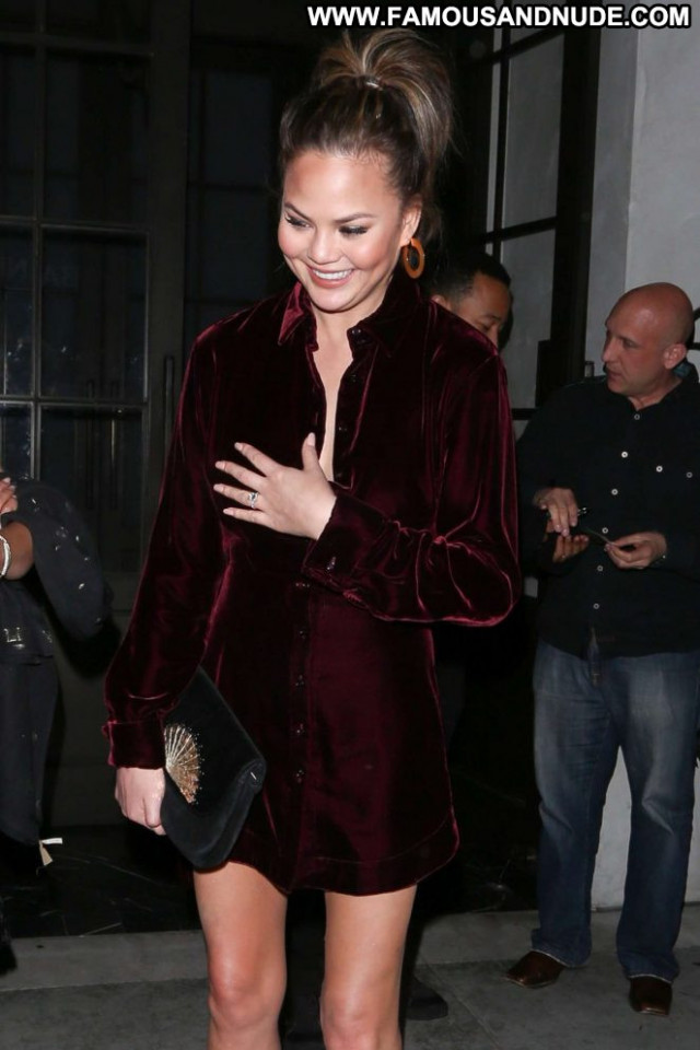 Chrissy Teigen Beverly Hills Restaurant Posing Hot Celebrity