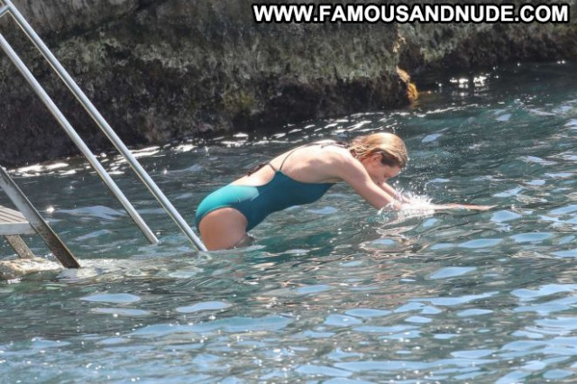 Eden No Source Hotel Pool Celebrity Paparazzi Babe Beautiful Hot