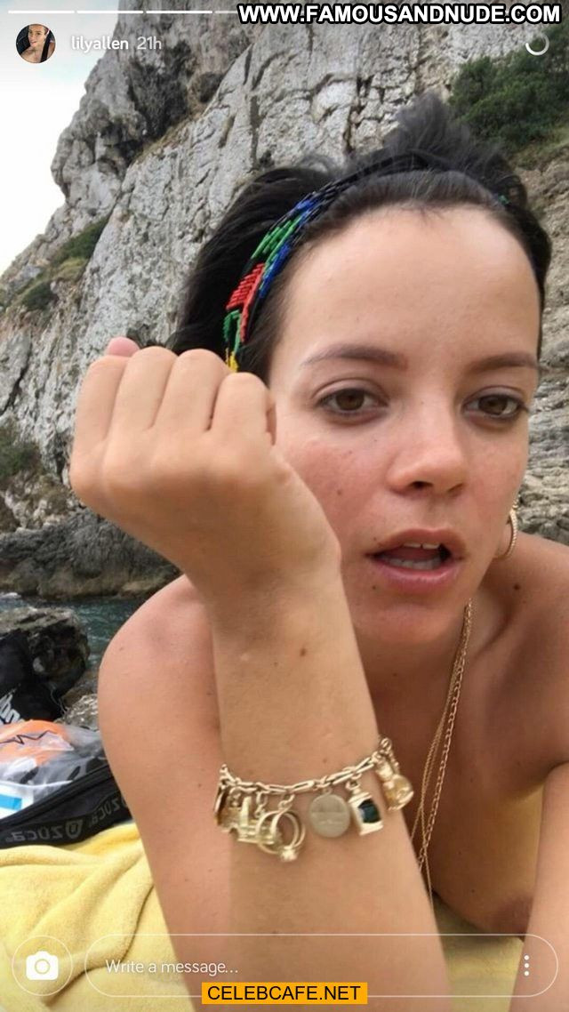 Lily Allen No Source Posing Hot Celebrity Topless Toples Beautiful