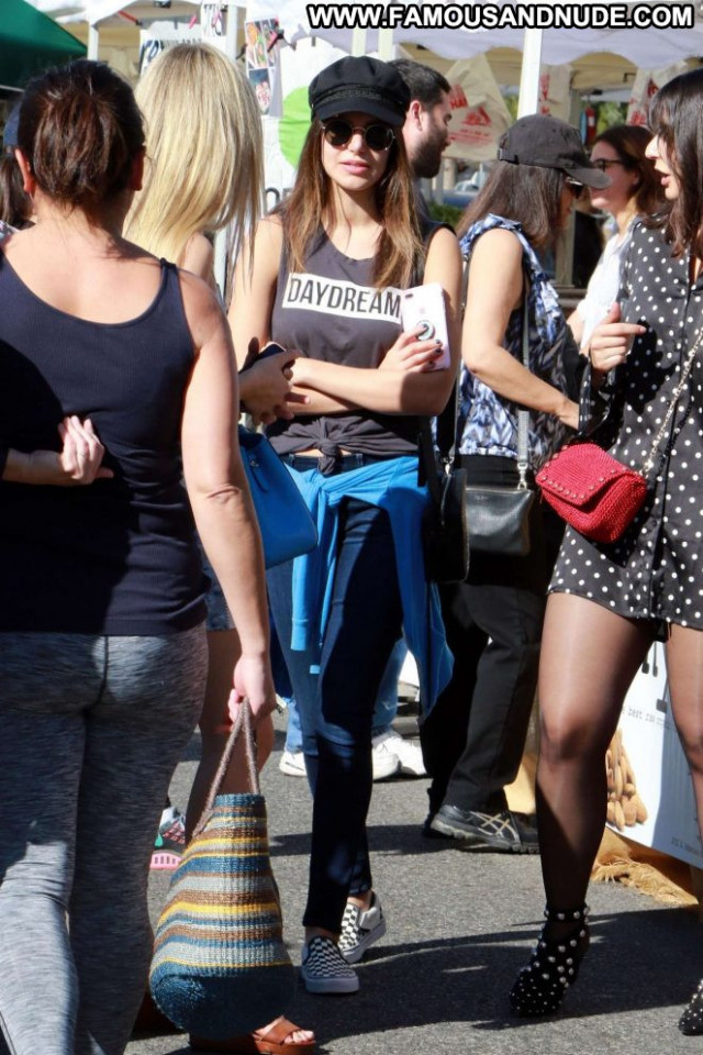 Madison Reed Farmers Market Celebrity Beautiful Posing Hot Farmer