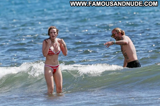 Bella Thorne In Bikini The Beach Hawaii Beach Babe Posing Hot Bikini