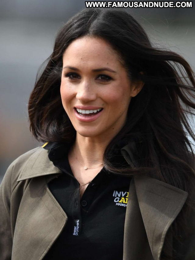 Meghan Markle No Source Uk Babe Celebrity Beautiful Paparazzi Posing