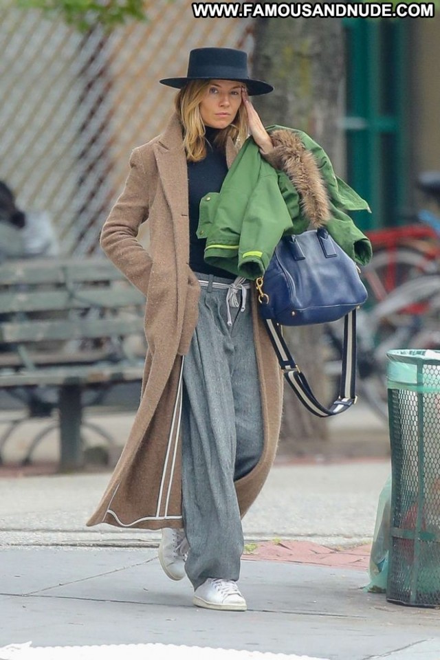 Sienna Miller New York Babe Beautiful Celebrity New York Paparazzi