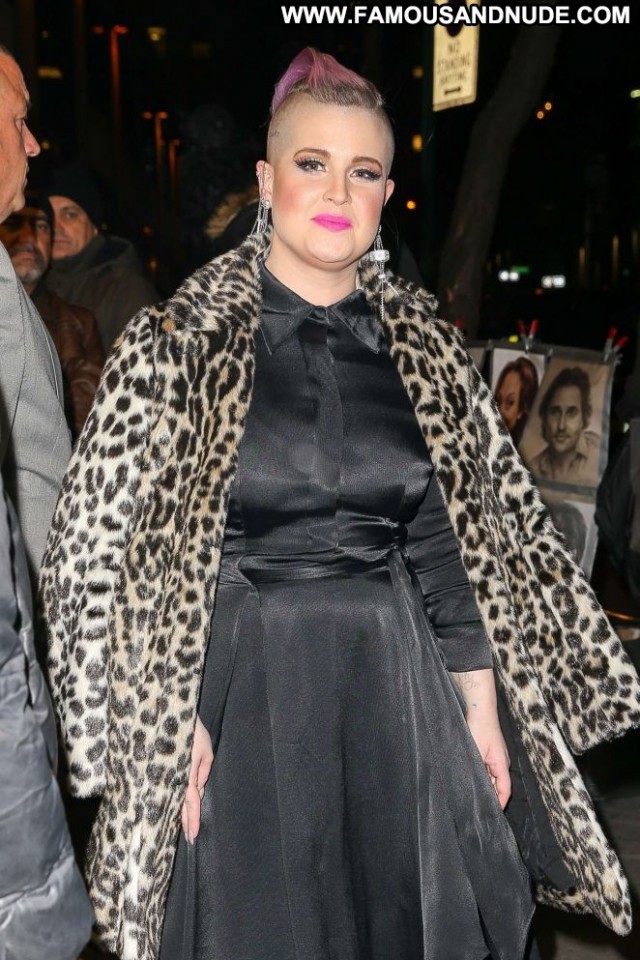 Kelly Osbourne New York New York Posing Hot Paparazzi Celebrity Babe