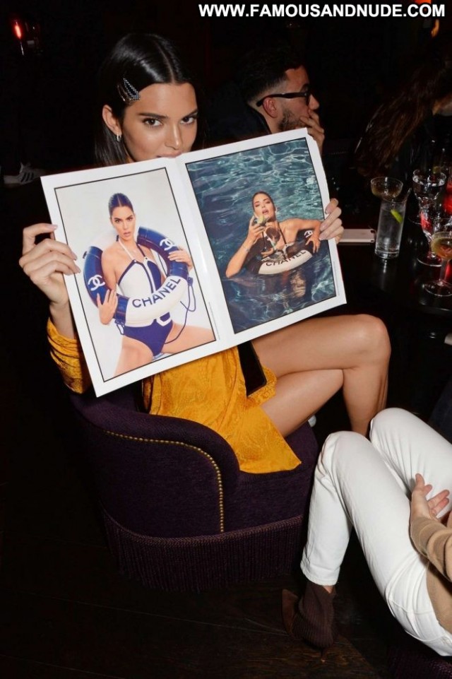 Kendall Jenner No Source Party Babe Beautiful Paparazzi London Posing