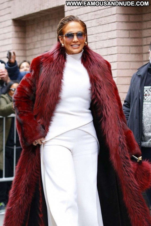 Jennifer Lopez New York Babe New York Posing Hot Beautiful Paparazzi