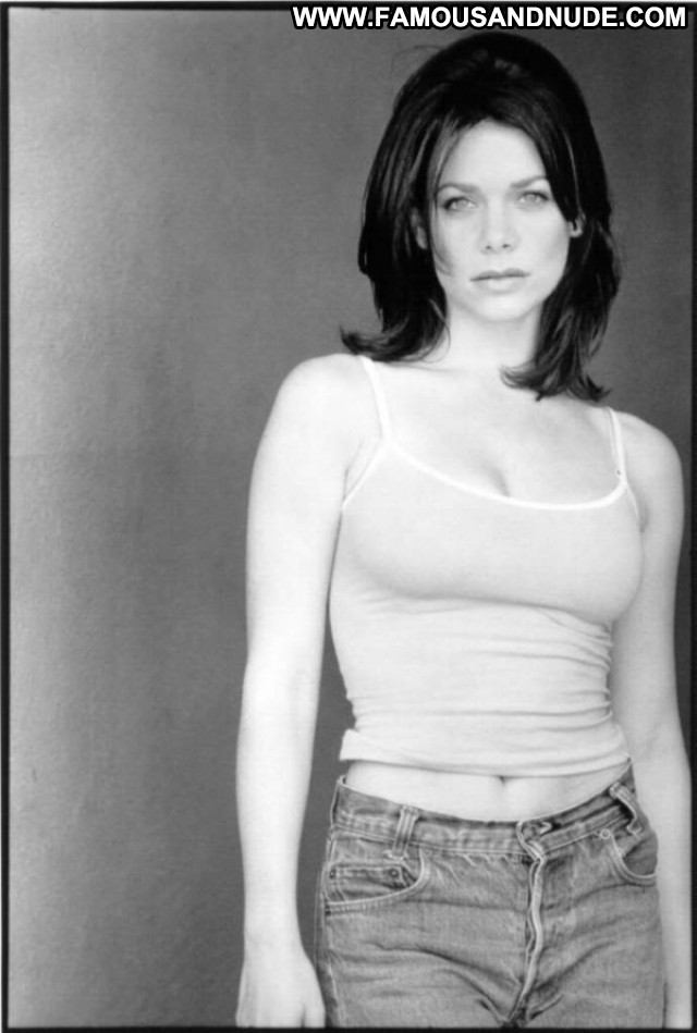 Meredith Salenger Celebrity Beautiful Babe Posing Hot.