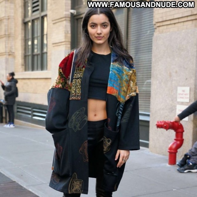 Daleela Echahly New York Paparazzi Posing Hot New York Beautiful Babe