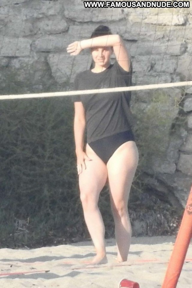 Lana Del Rey The Beach In Malibu Paparazzi Posing Hot Beautiful Babe
