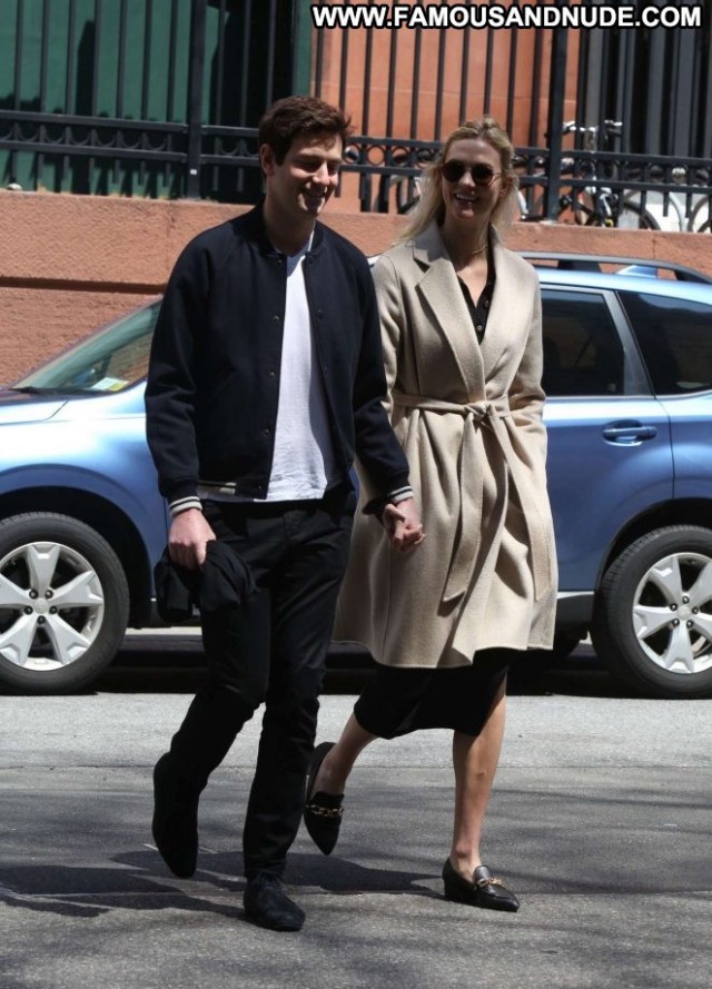 Karlie Kloss No Source Beautiful Celebrity Paparazzi Nyc Boyfriend