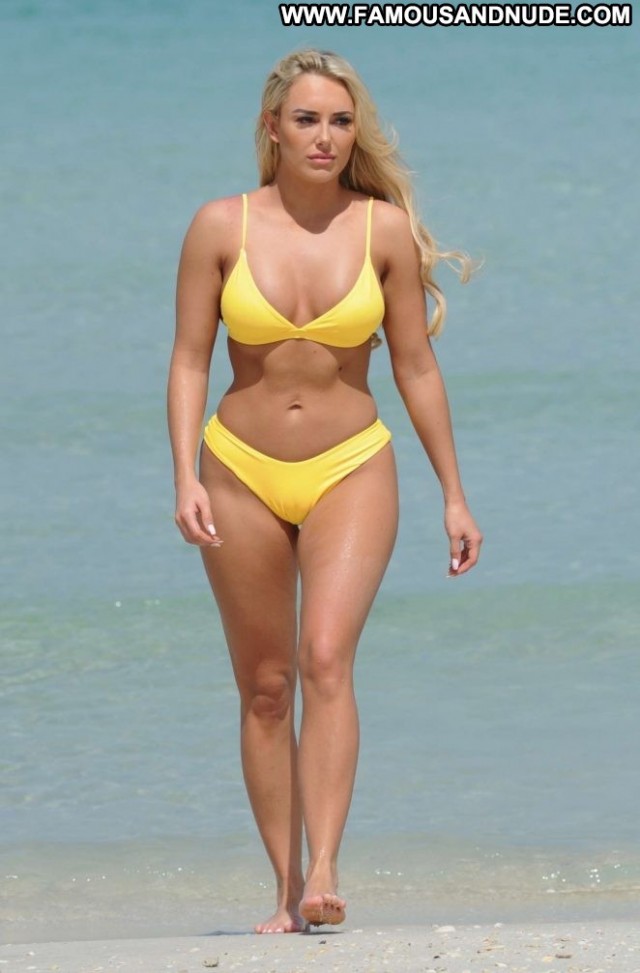 Amber Turner The Beach Celebrity Paparazzi Beach Bikini Babe