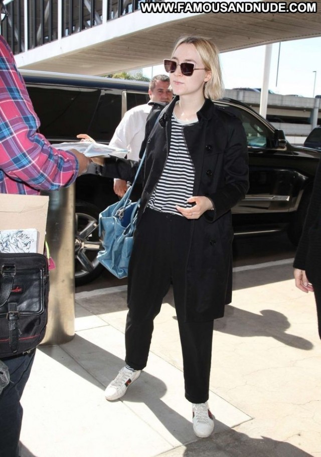 Saoirse Ronan Lax Airport Babe Lax Airport Posing Hot Celebrity