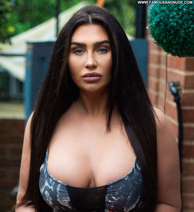 Lauren Goodger No Source Beautiful Posing Hot Celebrity Sexy Babe