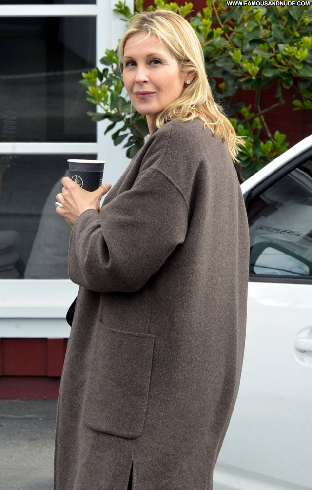 Kelly Rutherford Los Angeles Beautiful Babe Posing Hot Paparazzi