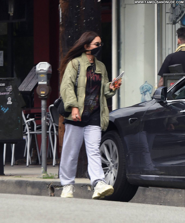 Vanessa Hudgens Los Angeles Paparazzi Posing Hot Celebrity Babe