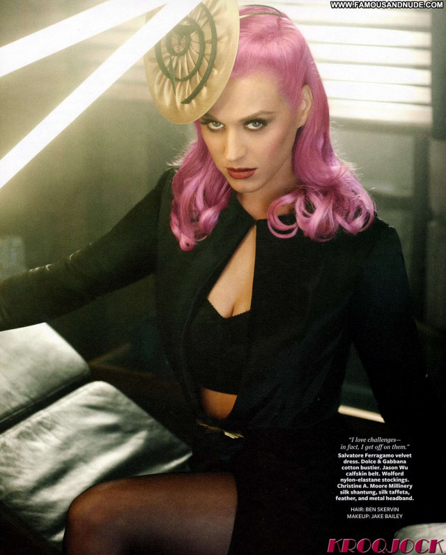 Katy Perry Style Magazine Beautiful Babe Celebrity Magazine Paparazzi