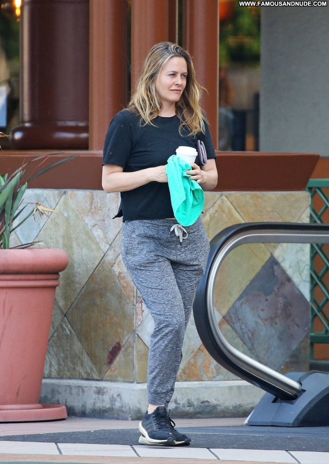 Alicia Silverstone No Source Babe Beautiful Celebrity Paparazzi