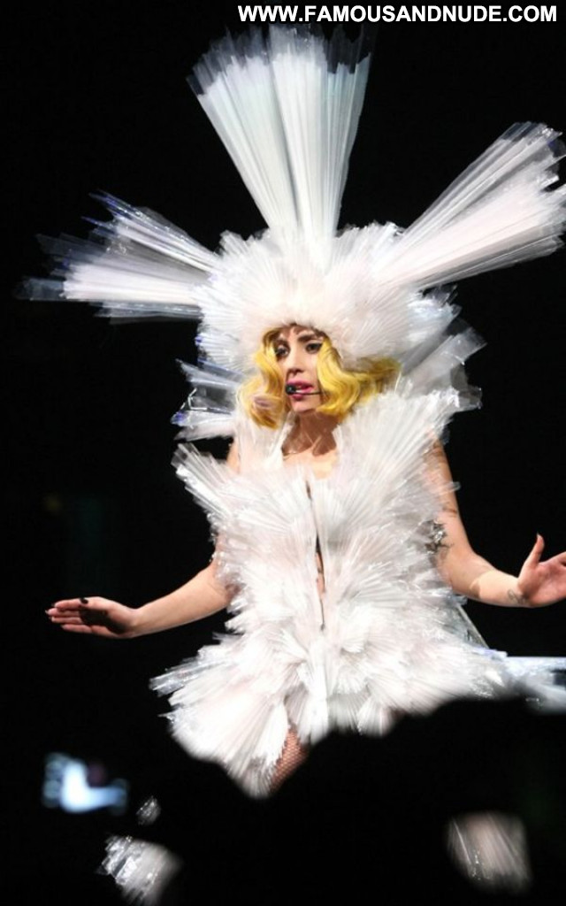 Lady Gaga No Source Paparazzi Beautiful Celebrity Live Gag Posing Hot